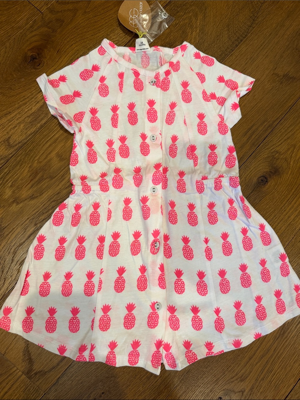 Button-Front Pineapple Print Casual Dress for Kids - White & Hot Pink